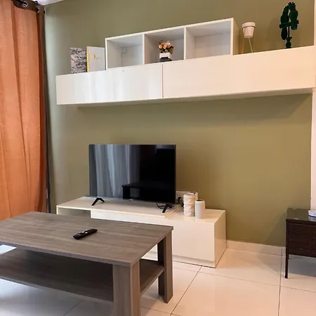 Large Penthouse In Apartman