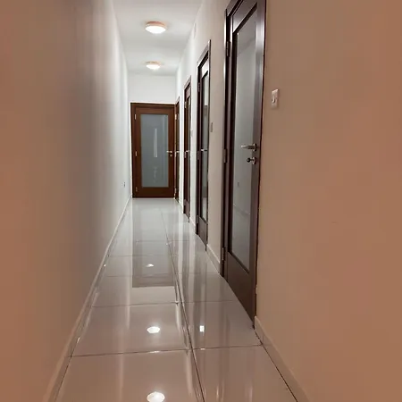 Large Penthouse In Apartment Gzira